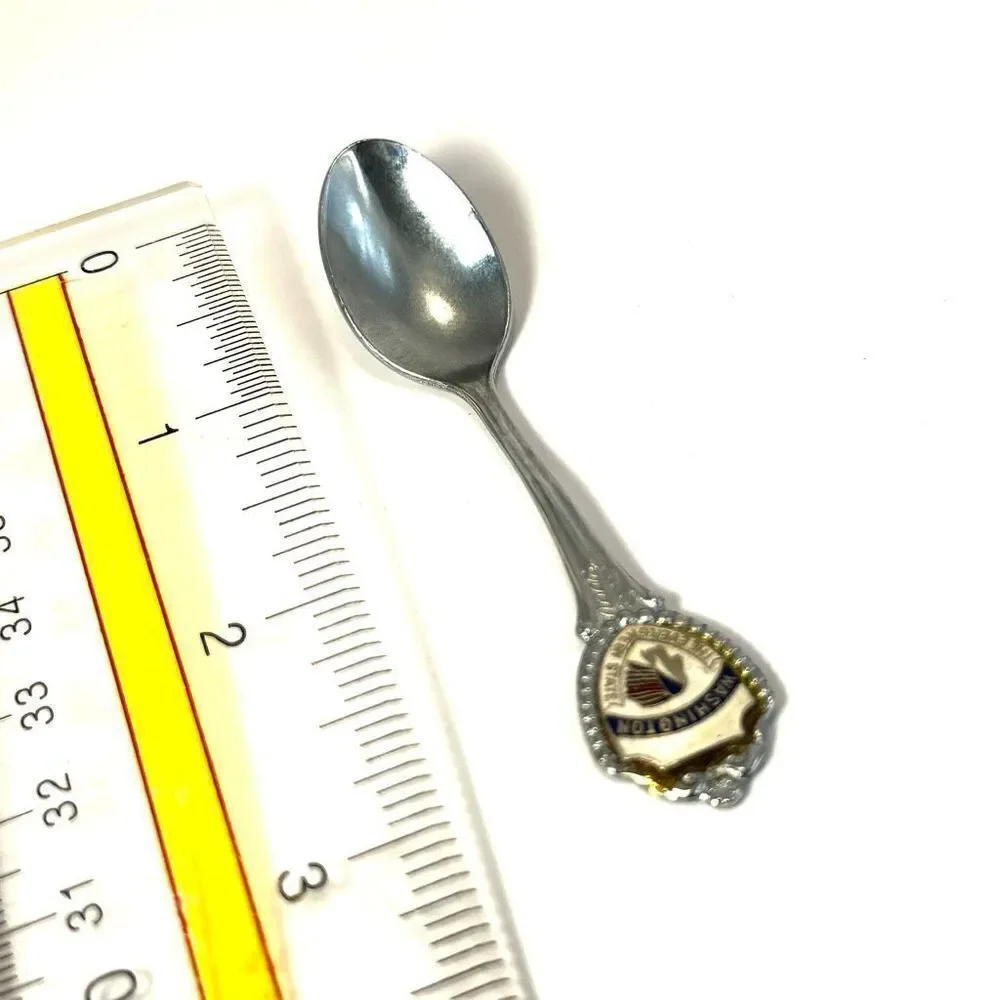 Washington The Evergreen state silver plated souvenir spoon